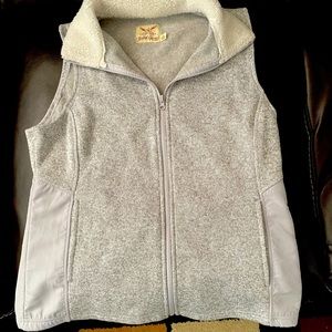 Soft silver, fleece collar women’s vest